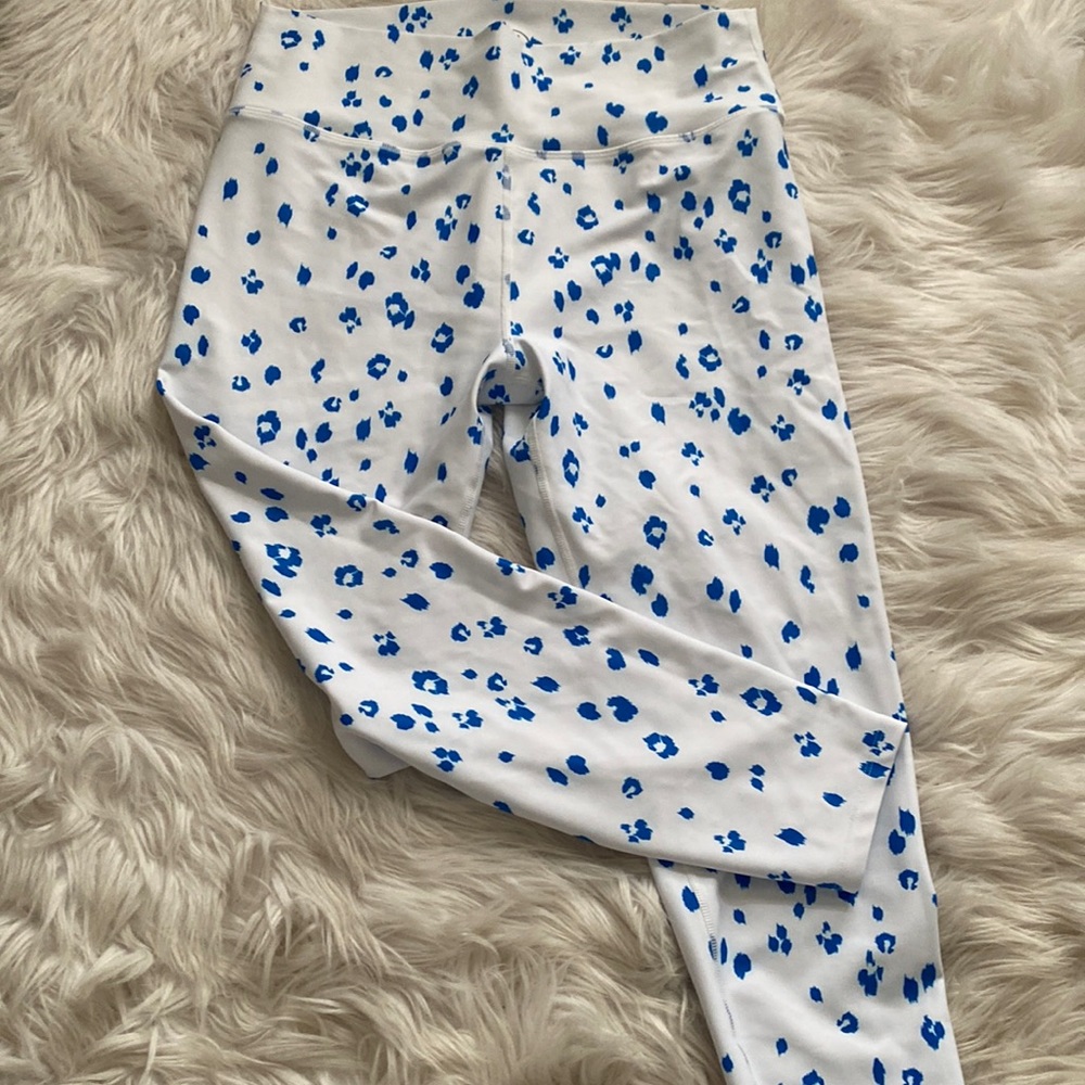 Blue leaopard workout leggings